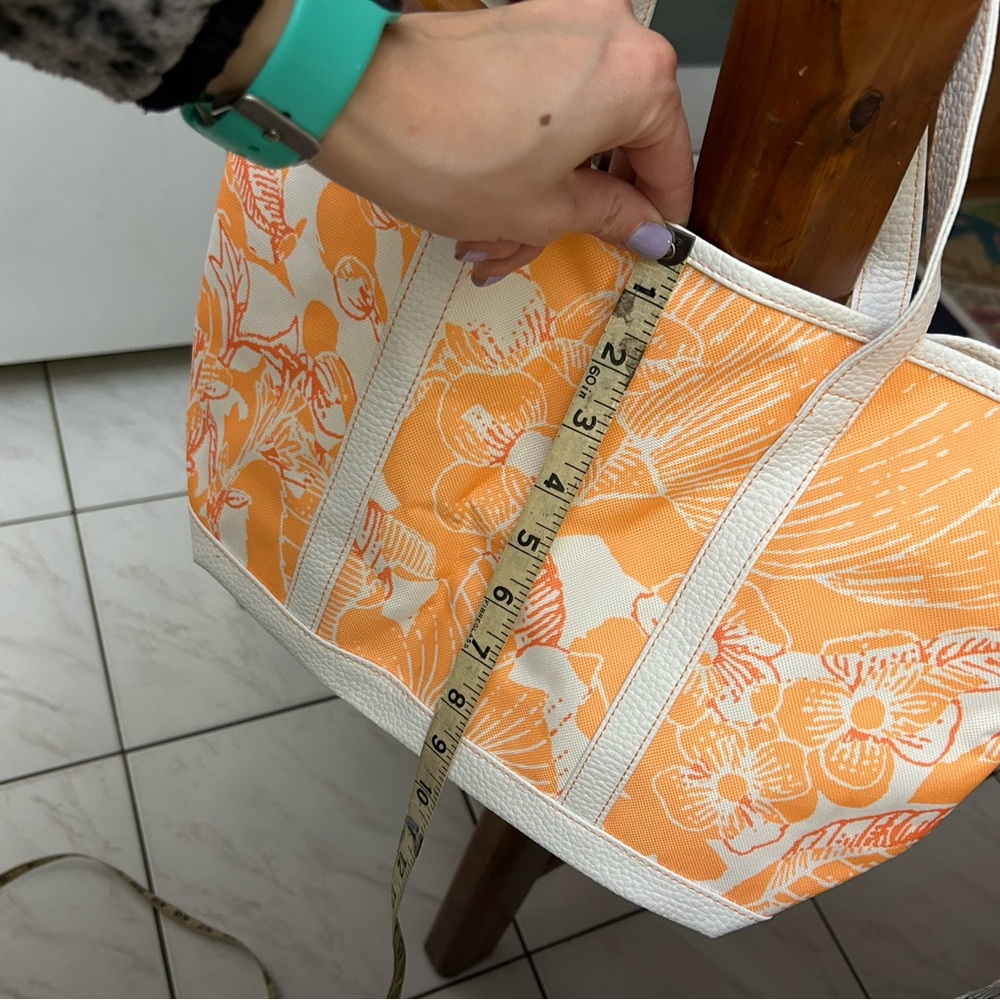 Clinique Orange and White Floral Canvas Tote - Picture 4 of 4
